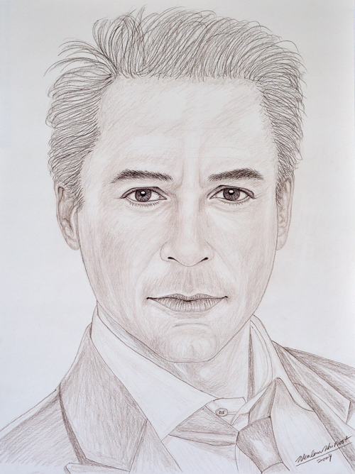 Wenlan Hu Frost - Robert Downey Jr.